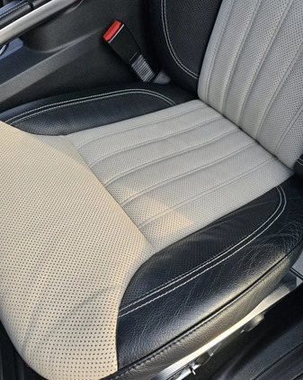 Mercedes-Benz GL cena 132000 przebieg: 124500, rok produkcji 2012 z Kałuszyn małe 562